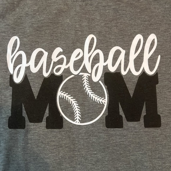 New Baseball Mom TShirt ⚾️ - Small - Picture 2 of 3